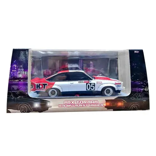 1:24 Holden A9X Torana 308 1979 Brock #05 Bathurst Winner – Plastic – Light Up – DDALU-R04