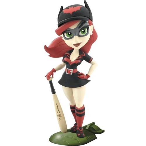 DC Comics Bombshells - Batwoman 7" Vinyl Figure