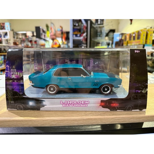 1:24 Holden LJ Torana Teal – Plastic – Light Up DDALU12 model car