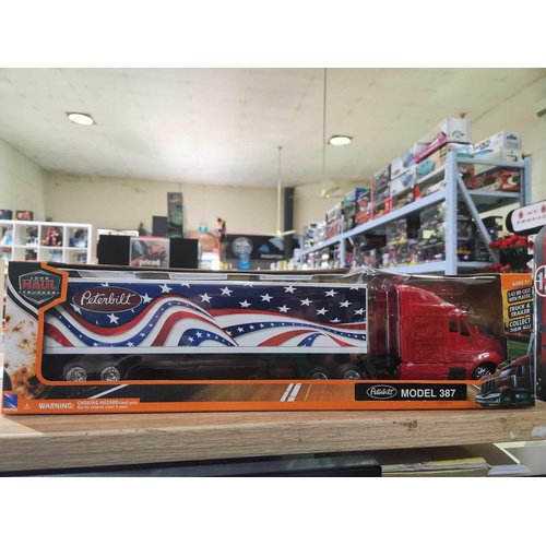 New Ray 1:43 Peterbilt 387  Long Haul Truck Mode