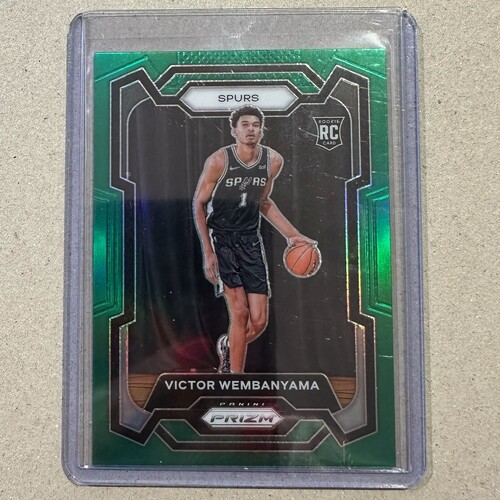 2023-24 Panini Prizm VICTOR WEMBANYAMA Green Prizm Rookie RC #136 Spurs