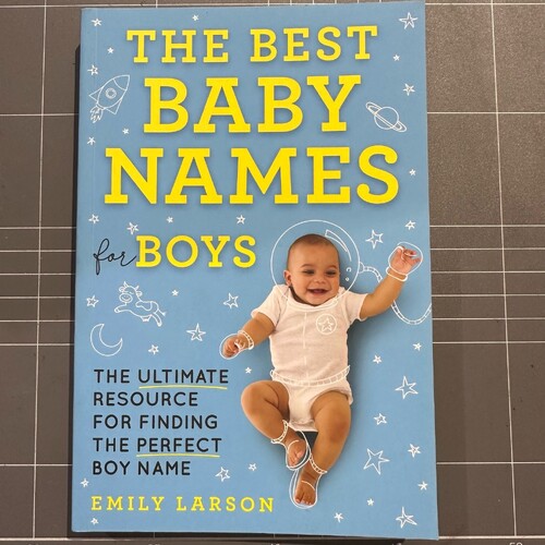 The Best Baby Names for Boys By Emily Larson (paperback book)