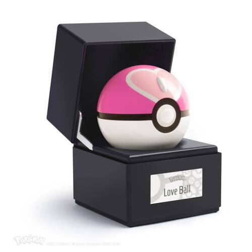 Pokemon - Love Ball Prop Replica