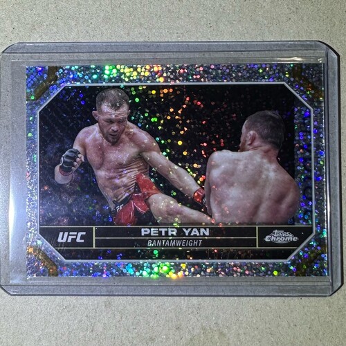 2024 TOPPS CHROME UFC - PETR YAN 107/299 SPECKLE REFRACTOR
