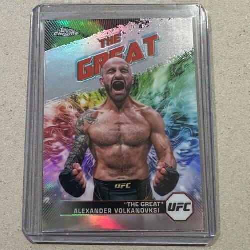 2024 Topps Chrome UFC - ALEXANDER VOLKANOVSKI "THE GREAT” REFRACTOR #AKA-15